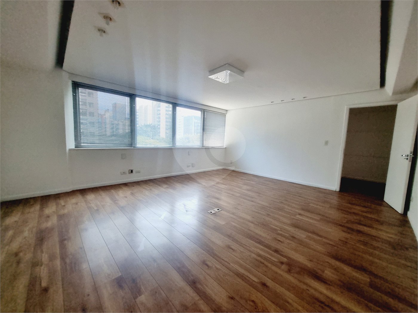 Sala à venda ou para alugar em Cidade Monções, São Paulo, SP