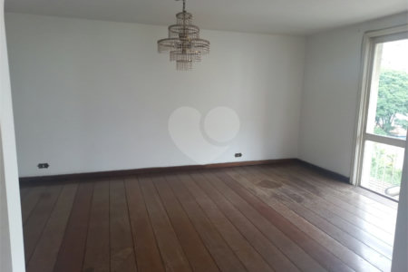 Apartamento à venda com 3 quartos, sendo 1 suíte, em Jardim Paulista, São Paulo, SP