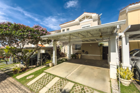 Casa à venda com 3 quartos, sendo 1 suíte, no condomínio Casa Bella Bosque Residencial, Indaiatuba - SP