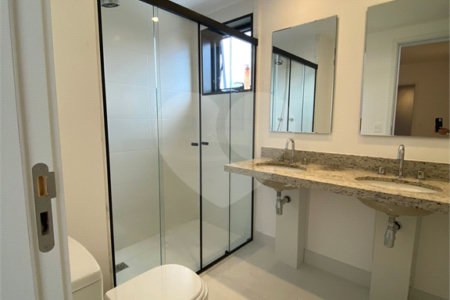 Apartamento à venda com 3 suítes em Aclimação, São Paulo, SP