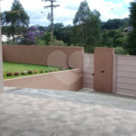 Casa à venda com 3 quartos, sendo 1 suíte,  em Loteamento Jardim Solares, Atibaia, SP