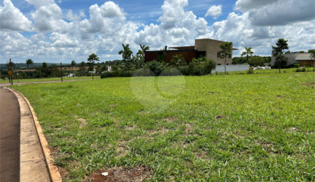 Terreno à venda no condomínio Damha Golf, São Carlos - SP