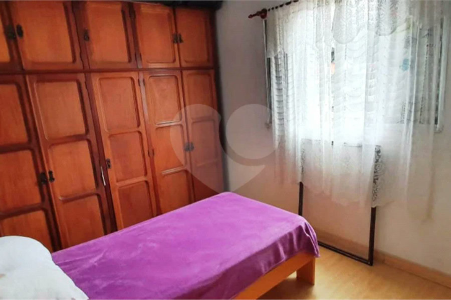 Sobrado à venda com 3 quartos, sendo 1 suíte, em Horto Florestal, São Paulo, SP