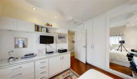 Apartamento à venda com 3 quartos, sendo 2 suítes,  em Vila Suzana, São Paulo, SP