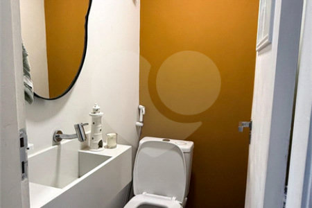 Cobertura à venda com 3 quartos, sendo 1 suíte, em Vila Olímpia, São Paulo, SP