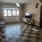 Casa à venda com 4 quartos, sendo 1 suíte, em Jardim Rosa de Franca, Guarulhos, SP
