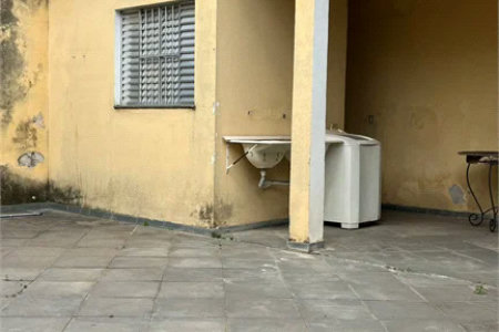 Casa Térrea à venda com 3 quartos em Jardim Dom José, São Paulo, SP