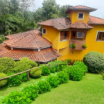 Casa à venda com 5 quartos, sendo 4 suítes, no condomínio Alpes da Cantareira, Mairiporã - SP