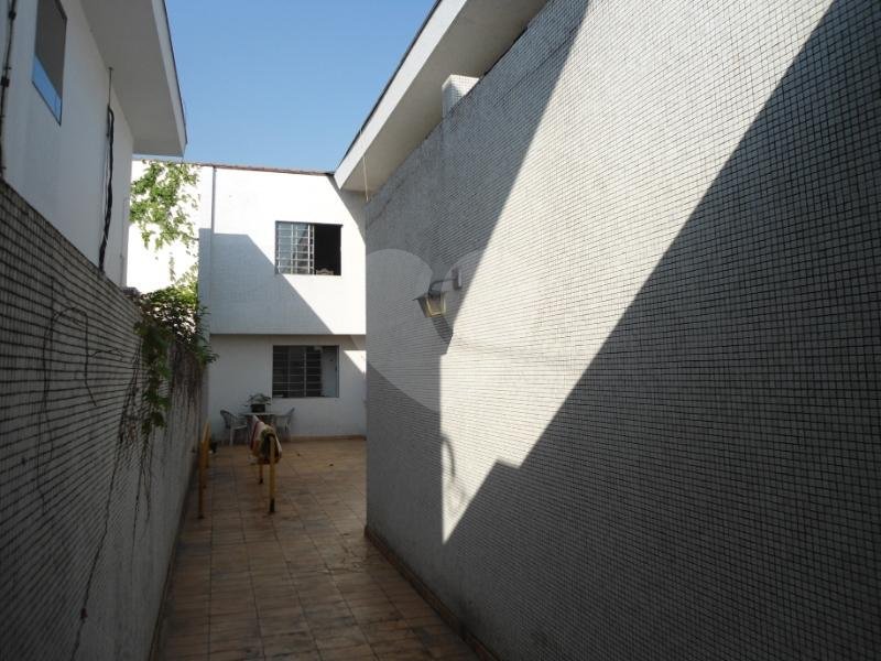 Casa à venda com 5 quartos, sendo 2 suítes, em Planalto Paulista, São Paulo, SP
