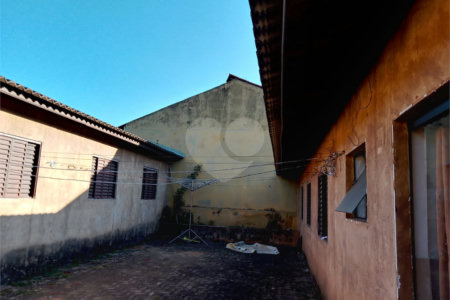 Casa à venda com 21 quartos, sendo 7 suítes, no condomínio De Apartamentos Residenciais- Jardim Morumbi, Atibaia - SP