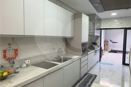 Casa à venda com 3 quartos, sendo 1 suíte, no condomínio Jardim Residencial Dona Maria José, Indaiatuba - SP