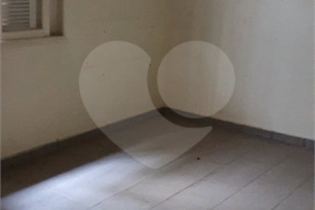 Sobrado à venda com 3 quartos, sendo 1 suíte, em Jardim São Paulo(zona Norte), São Paulo, SP