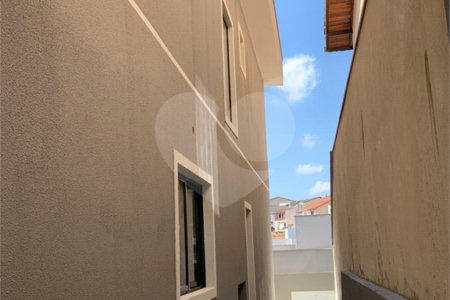 Casa à venda com 3 quartos, sendo 1 suíte, no condomínio Villa D'este, Cotia - SP