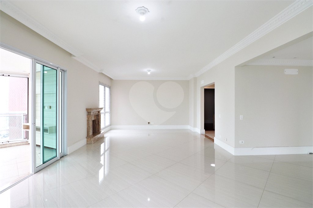 Apartamento à venda com 4 quartos, sendo 3 suítes, em Santana, São Paulo, SP