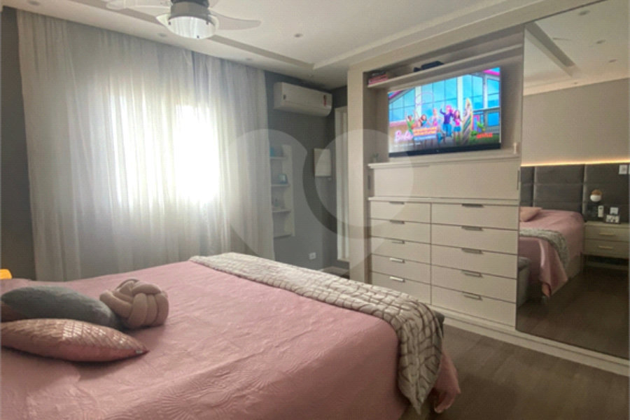 Casa à venda com 7 quartos, sendo 6 suítes,  no Brasilândia, São Paulo, SP