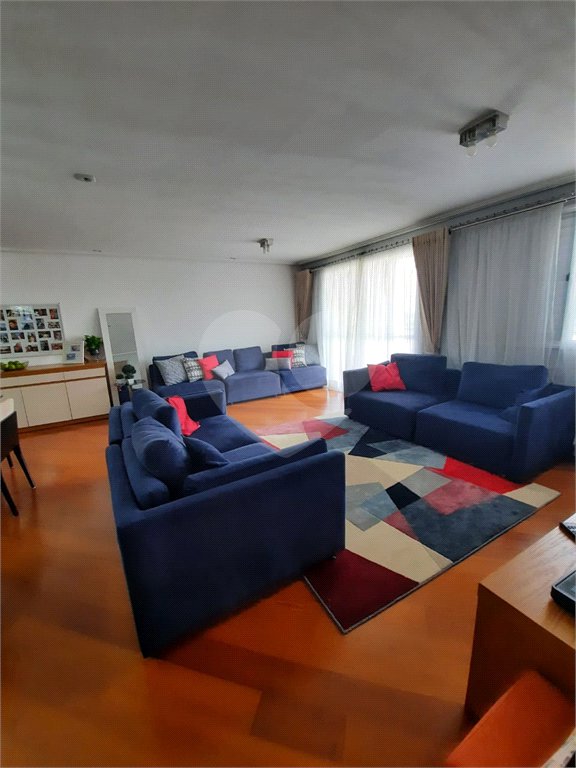 Apartamento à venda com 3 suítes em Cidade São Francisco, São Paulo, SP