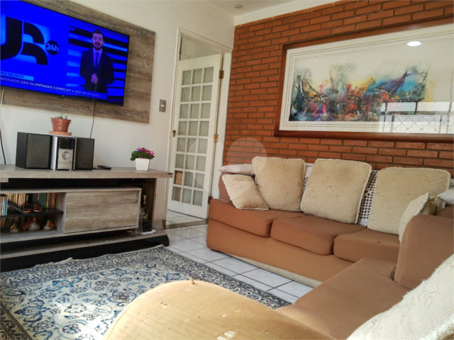 Casa Térrea à venda com 4 quartos, sendo 1 suíte,  em Tucuruvi, São Paulo, SP