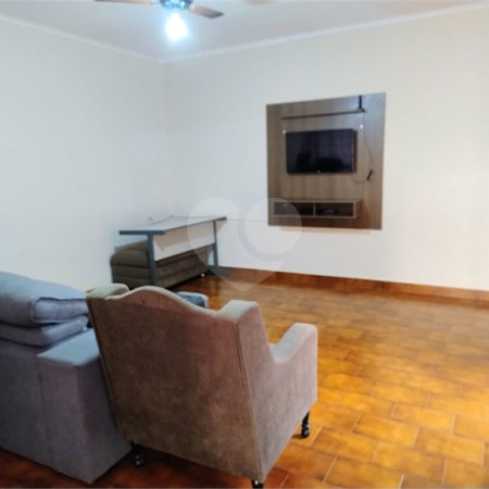 Casa à venda com 3 quartos, sendo 1 suíte, em Vila Mariana, Ribeirão Preto, SP