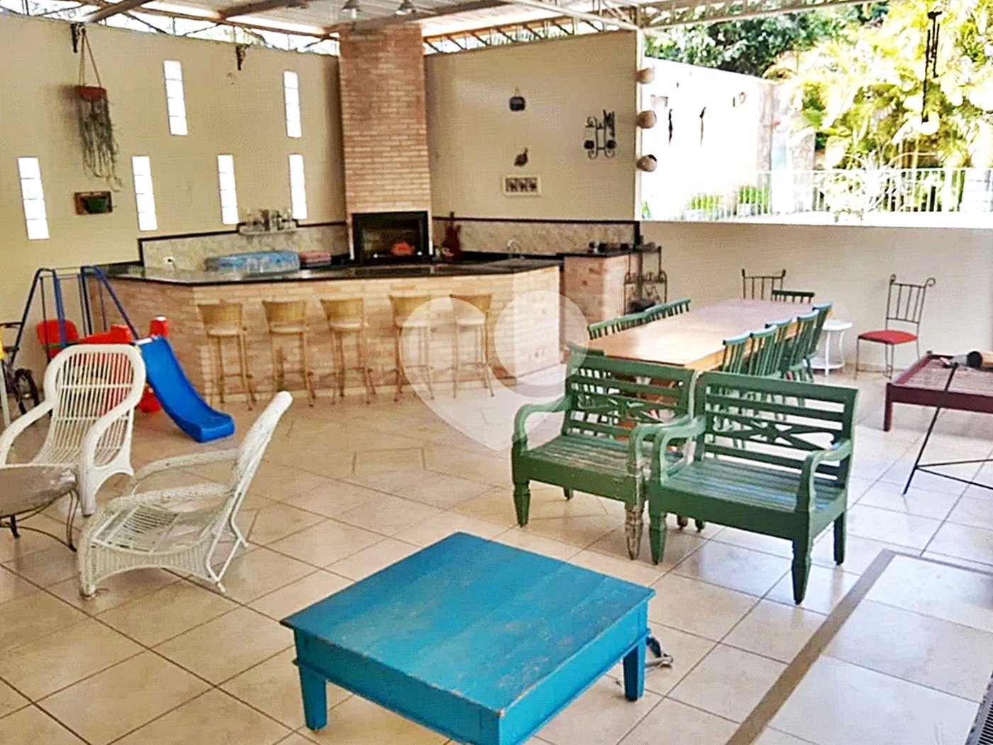 Casa à venda com 4 suítes no condomínio Parque Petrópolis 4 Secção, Mairiporã - SP
