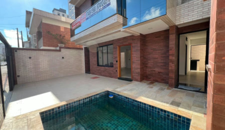 Sobrado com 4 dormitórios à venda, 234 m² por R$ 2.500.000,00 - Ponta da Praia - Santos/SP