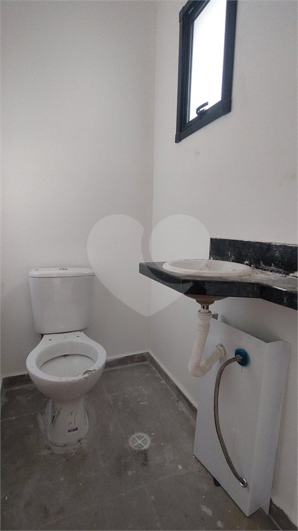 Casa à venda com 2 quartos no condomínio Residencial Oliveira, São Paulo - SP
