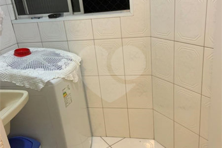 Apartamento à venda com 2 quartos em Vila Erna, São Paulo, SP