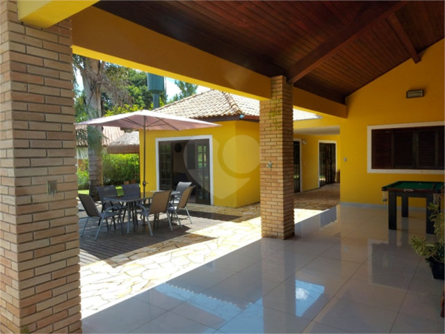 Casa à venda com 5 suítes em Canguera, São Roque, SP