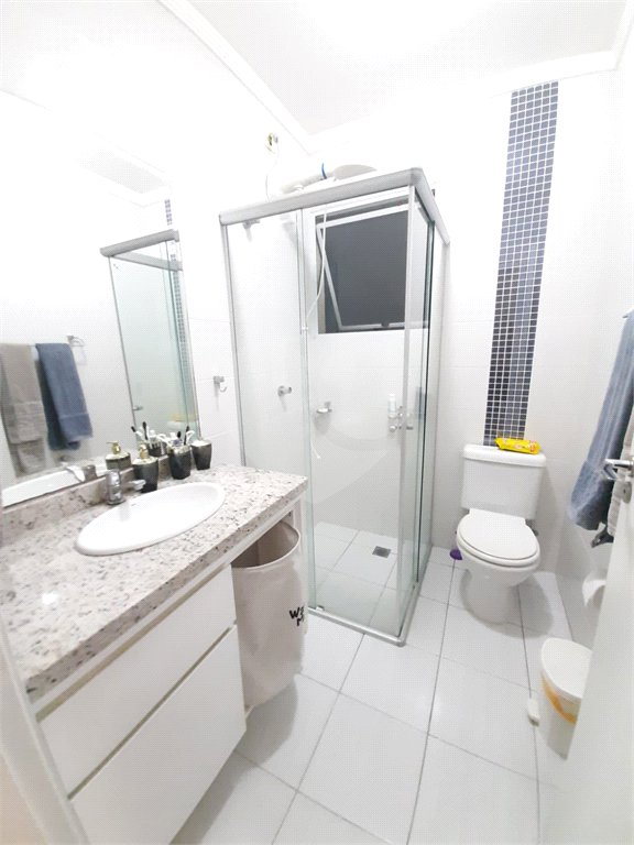 Sobrado à venda com 3 quartos, sendo 1 suíte, em Vila Suissa, Mogi das Cruzes, SP