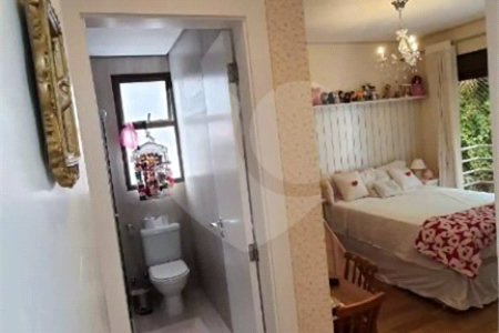 Casa à venda com 3 suítes no condomínio Metropolitan, São Paulo - SP