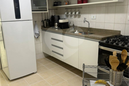 Casa à venda com 3 quartos, sendo 1 suíte, no condomínio Villas de São Francisco, São Paulo - SP