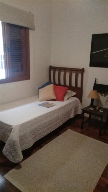 Casa Térrea à venda com 3 suítes em Super Quadra Morumbi, São Paulo, SP