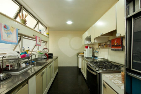 Apartamento à venda com 4 quartos, sendo 1 suíte, em Tijuca, Rio de Janeiro, RJ
