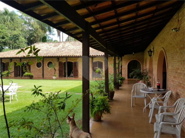 Casa à venda com 4 suítes no condomínio Chácara Jaraguá, São Paulo - SP