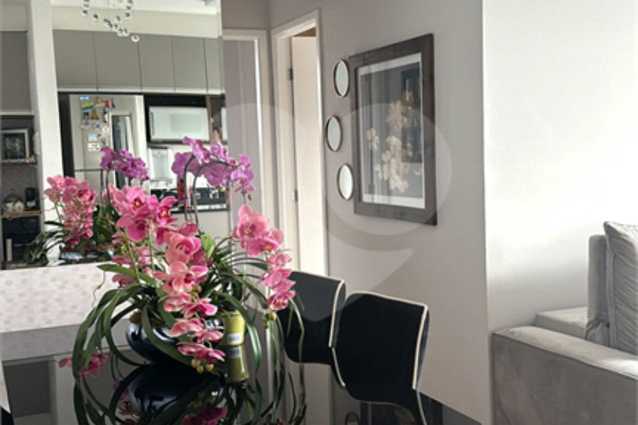 Apartamento à venda com 2 quartos, sendo 1 suíte, em Vila Galvão, Guarulhos, SP
