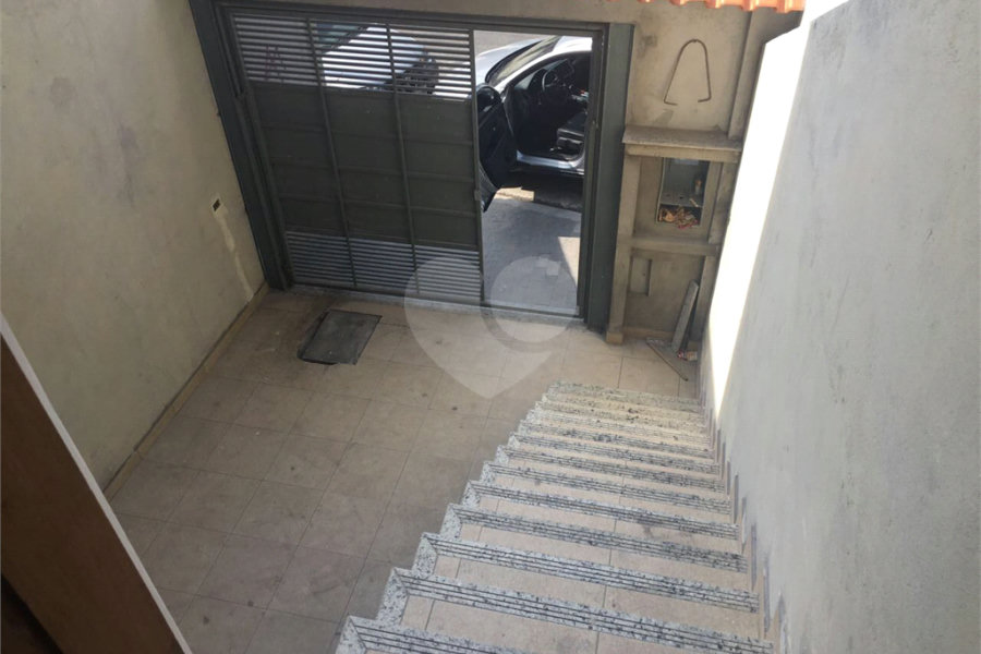 Sobrado à venda com 3 quartos, sendo 1 suíte, em Tremembé, São Paulo, SP
