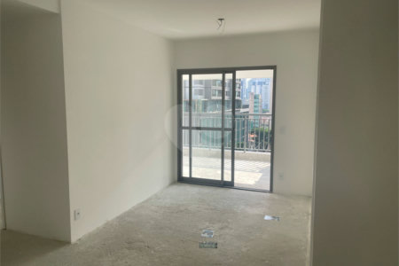 Apartamento à venda com 2 quartos, sendo 1 suíte, em Santo Amaro, São Paulo, SP