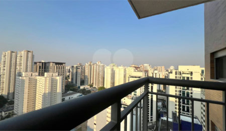 Apartamento à venda com 2 quartos em Moema, São Paulo, SP
