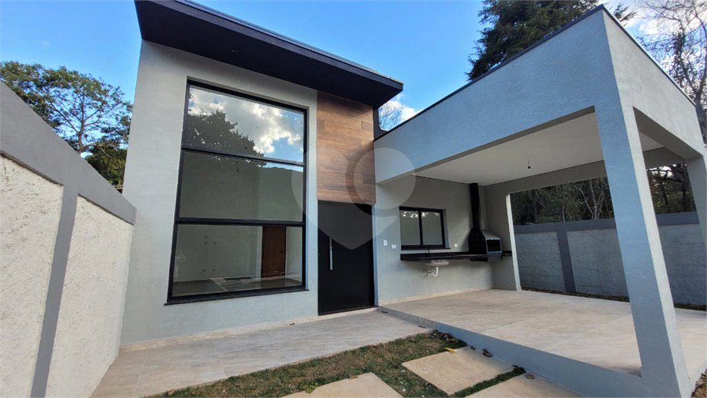 Casa Térrea à venda com 3 quartos, sendo 1 suíte,  em Pedra Vermelha (terra Preta), Mairiporã, SP