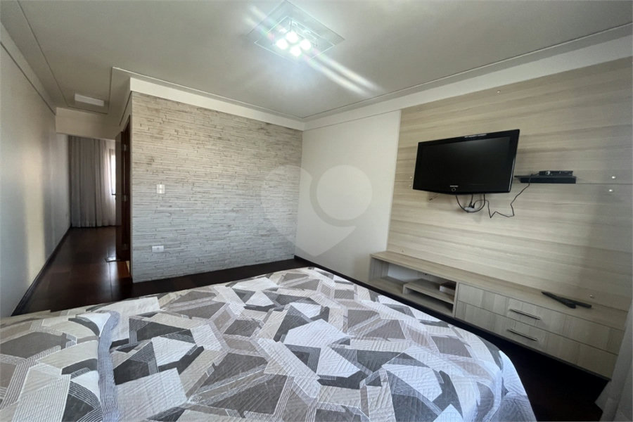 Casa à venda com 4 quartos, sendo 3 suítes, em Vila Guilherme, São Paulo, SP