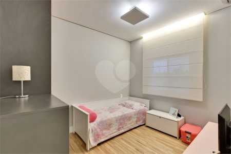 Apartamento à venda ou para alugar com 4 suítes em Granja Julieta, São Paulo, SP