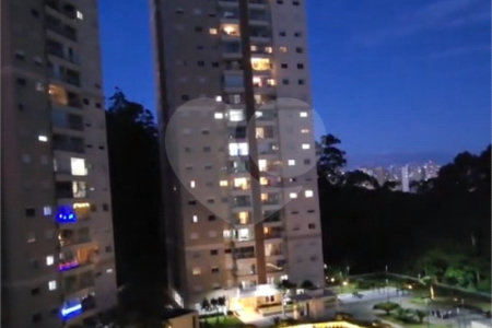 Apartamento à venda com 3 quartos, sendo 1 suíte, em Vila Pirajussara, São Paulo, SP