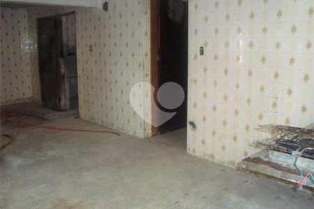 Casa à venda com 6 quartos, sendo 3 suítes,  em Jardim São Paulo(zona Norte), São Paulo, SP