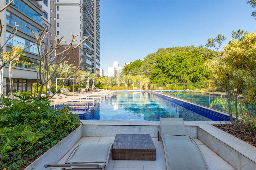 Apartamento à venda com 3 quartos, sendo 1 suíte, em Chácara Santo Antônio (zona Sul), São Paulo, SP