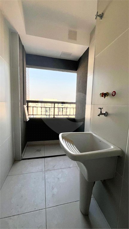 Apartamento à venda com 2 quartos em Moema, São Paulo, SP