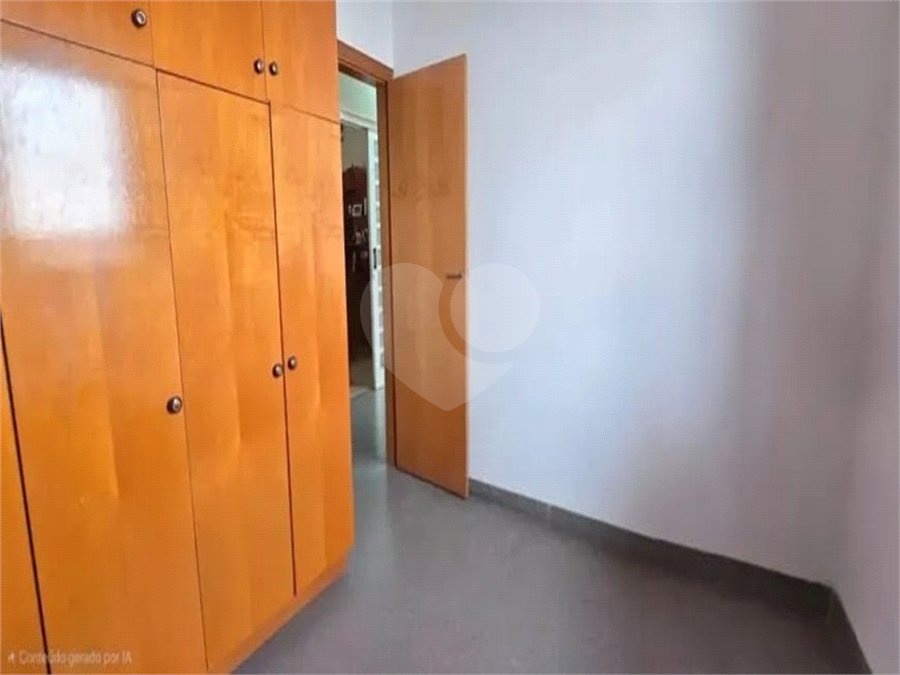 Casa Térrea à venda ou para alugar com 5 quartos, sendo 1 suíte, em Vila Vitório Mazzei, São Paulo, SP