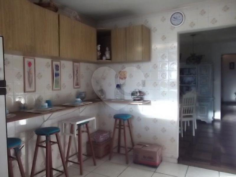 Sobrado à venda com 4 quartos, sendo 1 suíte, em Vila Isolina Mazzei, São Paulo, SP