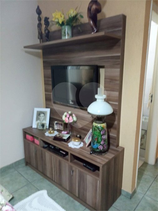 Casa à venda com 3 quartos, sendo 2 suítes, em Vila Flávio, Mogi das Cruzes, SP