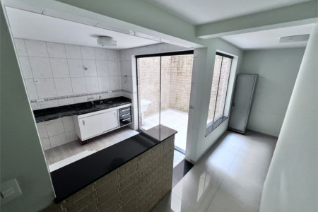 Prédio Comercial de Alto Padrão - 253m², 5 Salas, 5 banheiros , 3 Vagas , à venda na Moóca