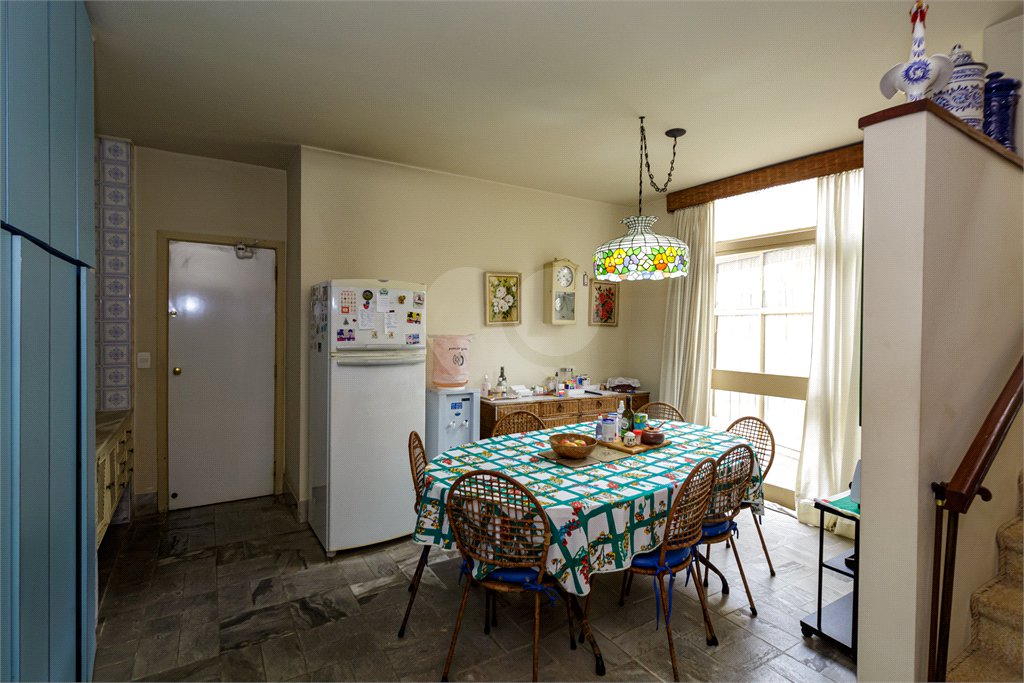 Casa de Vila para alugar com 4 quartos, sendo 1 suíte, em Granja Julieta, São Paulo, SP