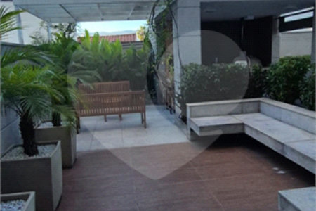 Apartamento à venda com 4 quartos, sendo 2 suítes,  no Centro, Mogi das Cruzes, SP